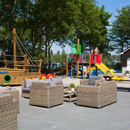 Holiday Droompark Bad Hulckesteijn.23 Vakantiehuis *